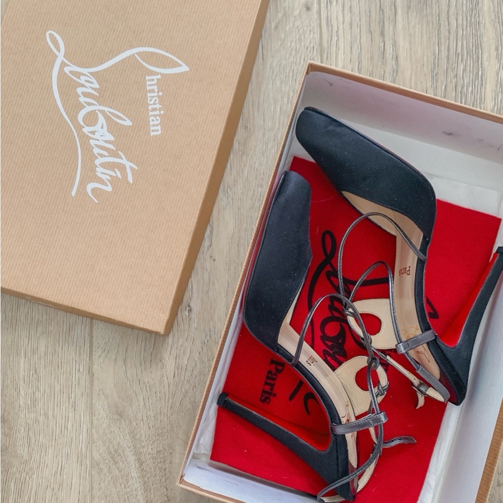 Christian Louboutin Cordalarc Black Heels